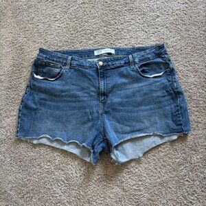 Levi's® Original Fit High Rise Women's Shorts Plus Size 22